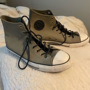 Converse High Tops Olive Green Size 9.5